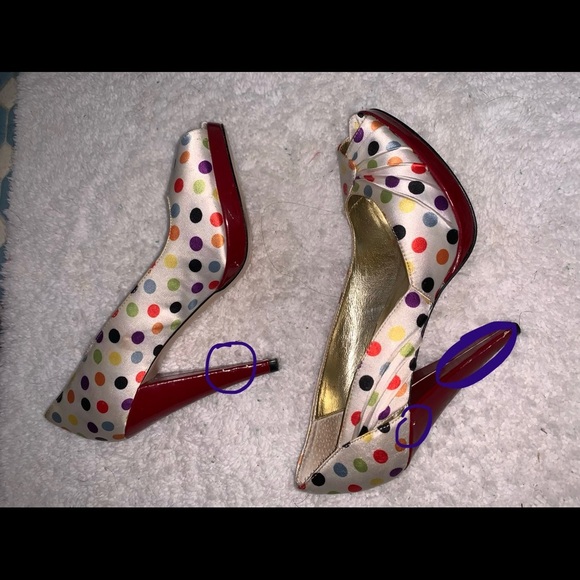 Steve Madden Satin Multicolored Polka Dot Pump - Picture 4 of 5